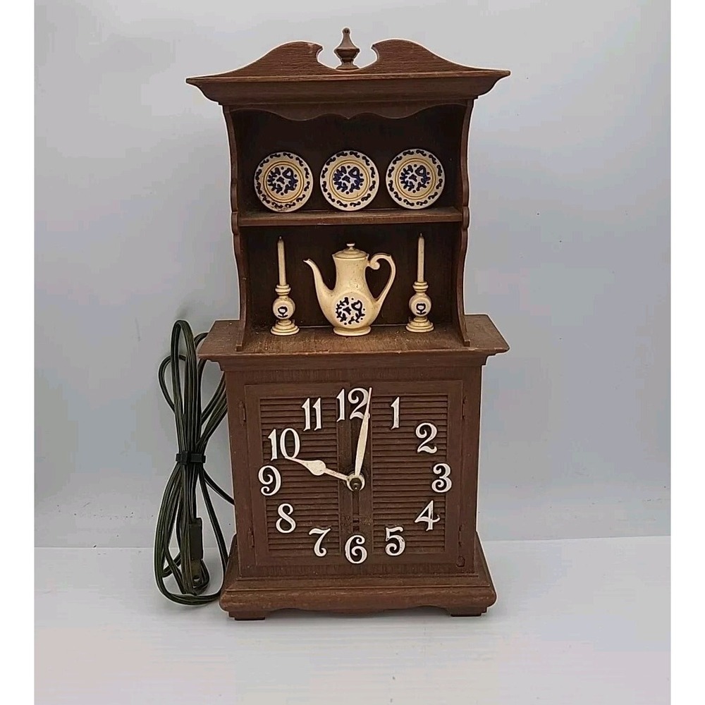 Vintage Spartus Clock China Cabinet Hutch Kitchen Dining Room Made in USA